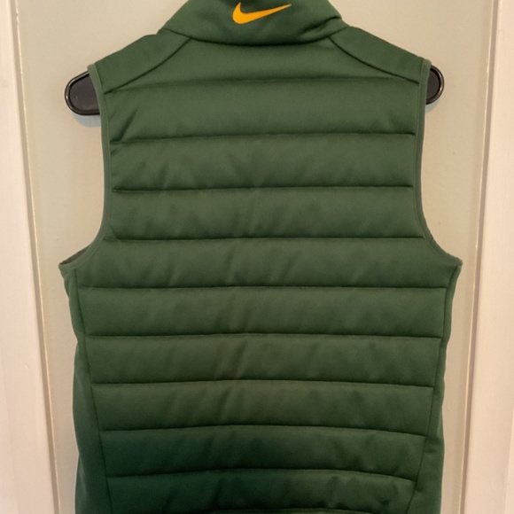 Go Pack Go! Nike Green Bay Packers Reversible Vest - Picture 3 of 5
